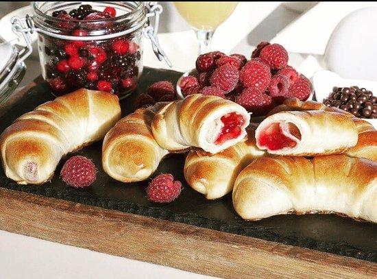 Mama Kifla & Kiflice